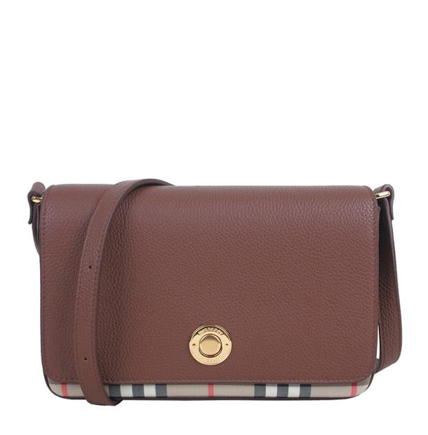 BURBERRY 型号：8025161  