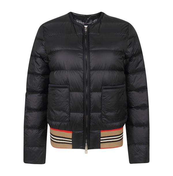 BURBERRY 型号：8018756