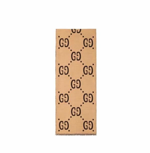 GUCCI 型号：495592 4G350 2179